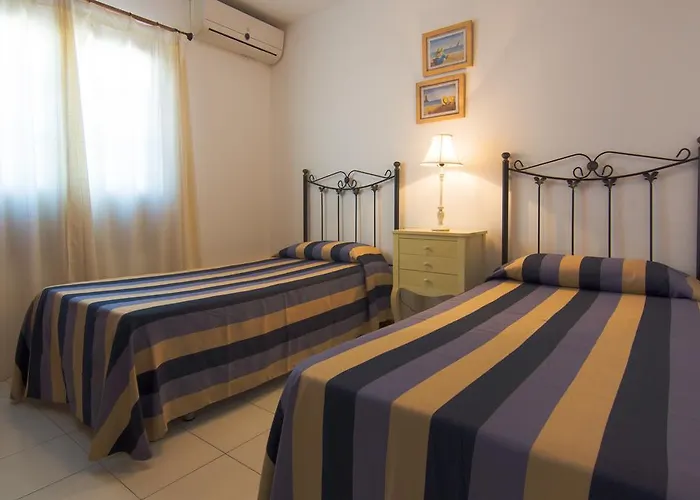 Βίλα Villa Corona *