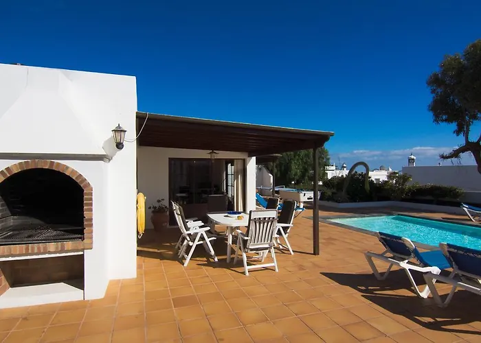 Villa Corona Puerto del Carmen (Lanzarote)