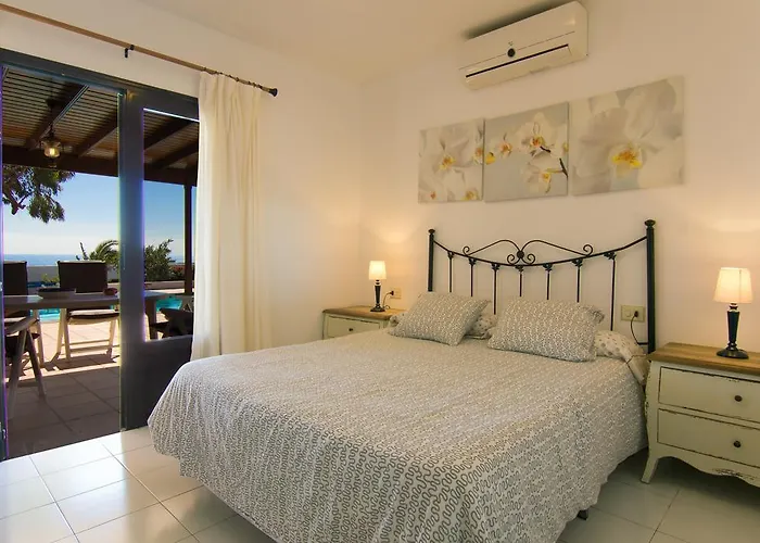 Villa Corona 빌라 *